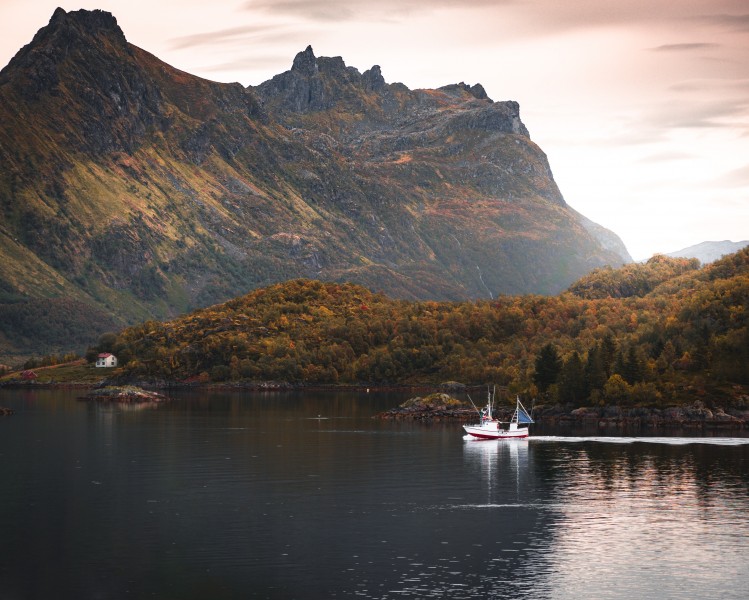 挪威斯堪的納維亞半島風景圖片