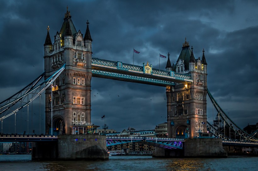 英國倫敦塔橋建築風景圖片